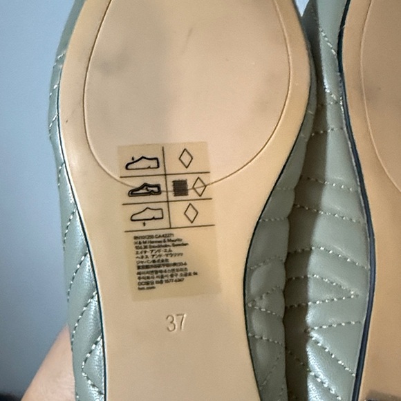H&M Quilted Women's Flats in Light Green - Picture 5 of 10